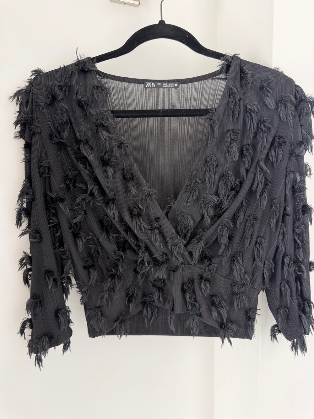 Zara Black Textured V-Neck Women’s Top